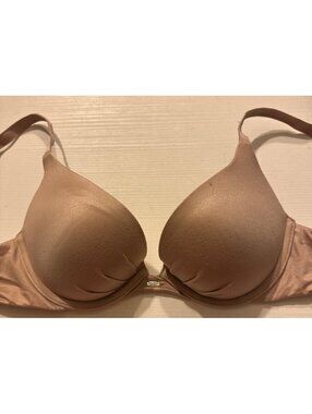 Fabulous by victorias Secret plunge bra size 32 C